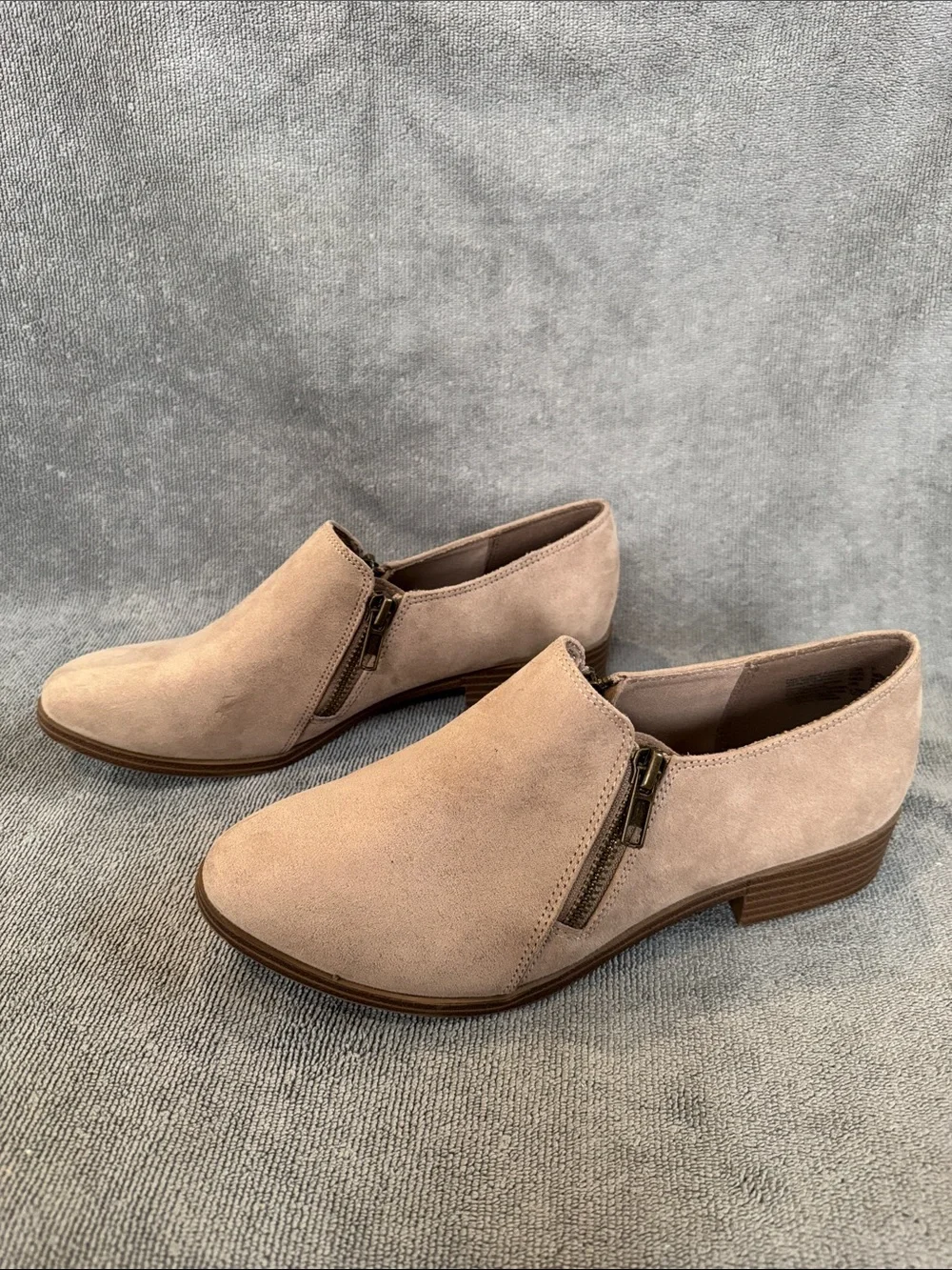 American Eagle Women's Double Zipper Faux Suede Slip-On Ankle Shoes